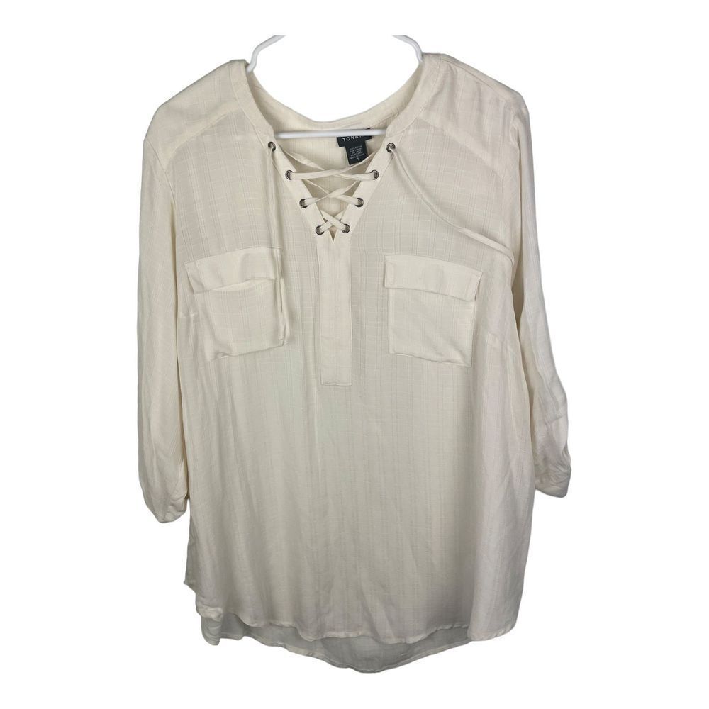 Torrid 100% Rayon Lace Up Cream Top Cottage Core Size 1